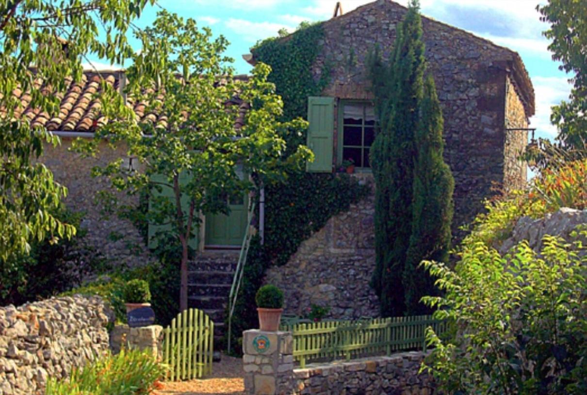 Gite Pina - Gite Avec Piscine Partagee Apartment Lussan  Exterior photo